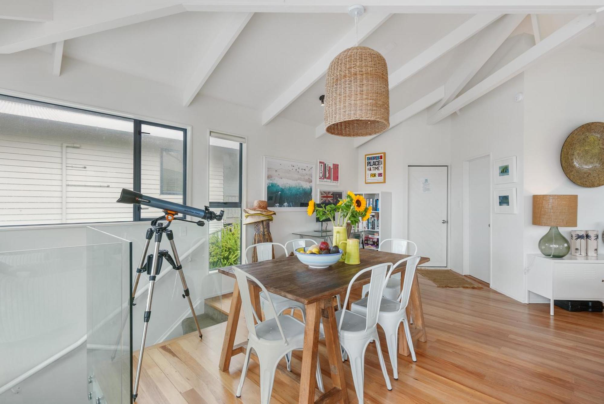 Waiheke Island Resort Conference & Accomodation Centre Ostend Экстерьер фото