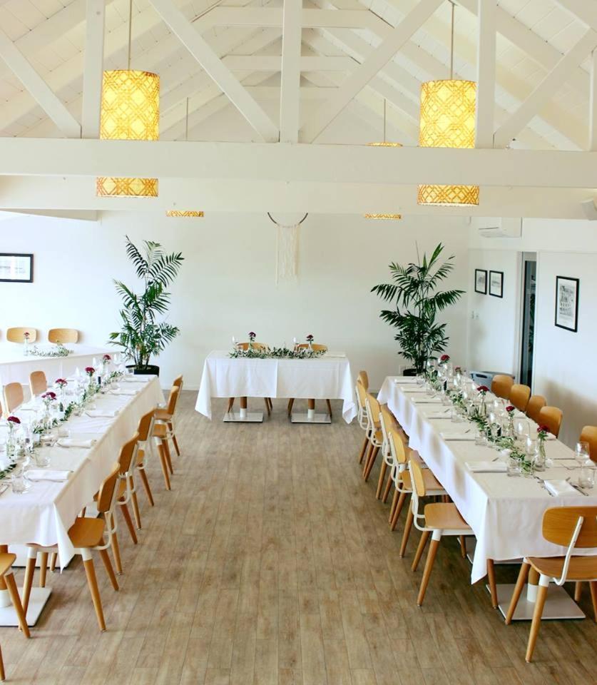 Waiheke Island Resort Conference & Accomodation Centre Ostend Экстерьер фото