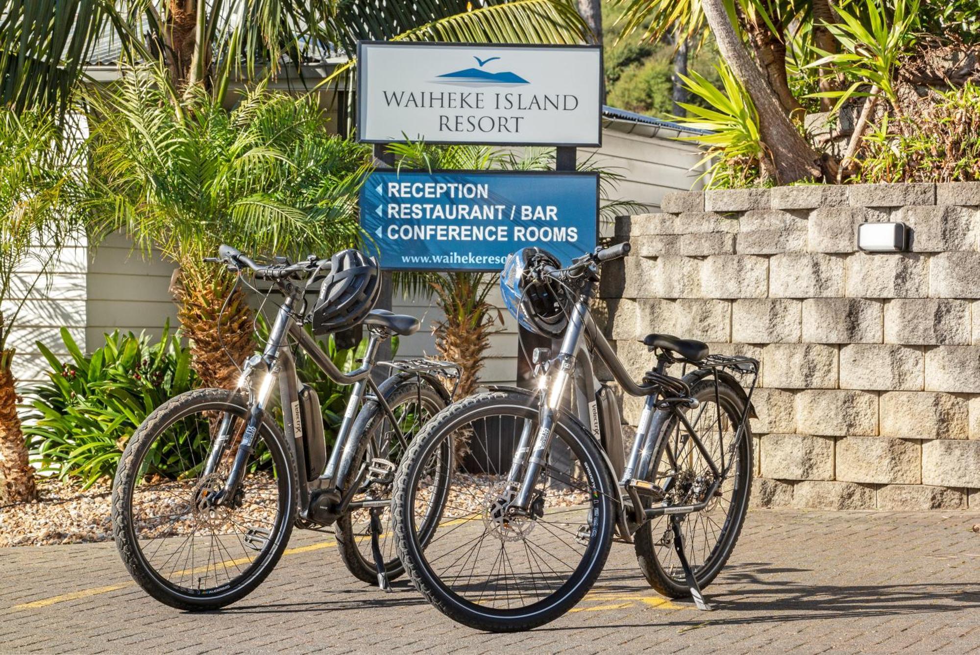Waiheke Island Resort Conference & Accomodation Centre Ostend Экстерьер фото